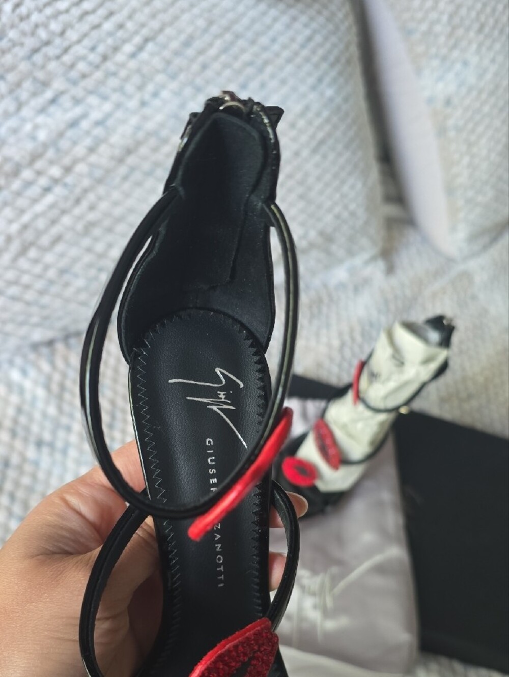 Giuseppe Zanotti Black Patent Stiletto Sandals with Red Lip Embellishments - Picture 5 of 6